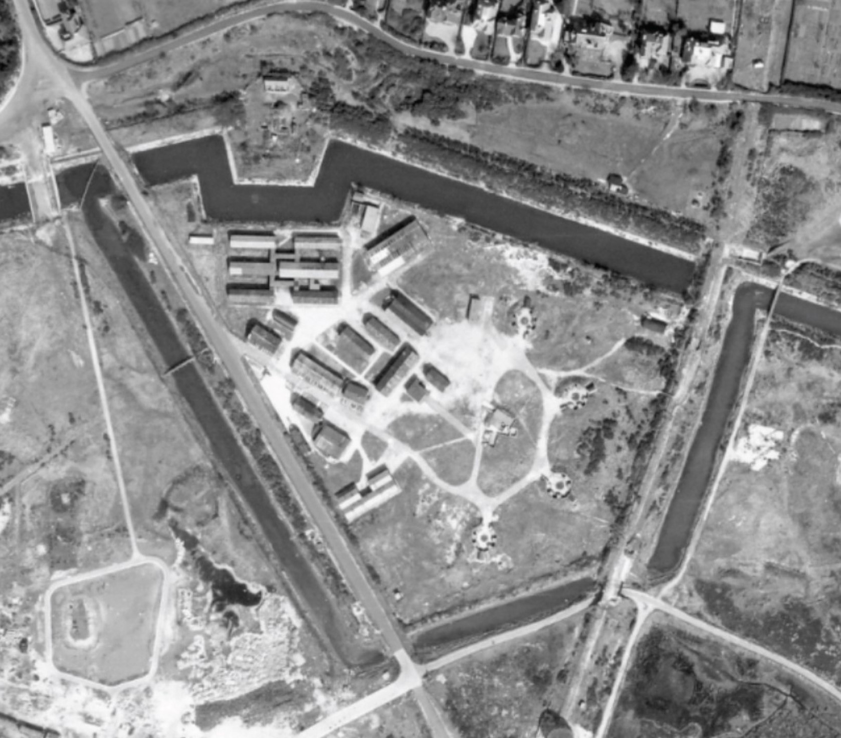 Gilkicker AntiAircraft Gun Site Friends of Stokes Bay